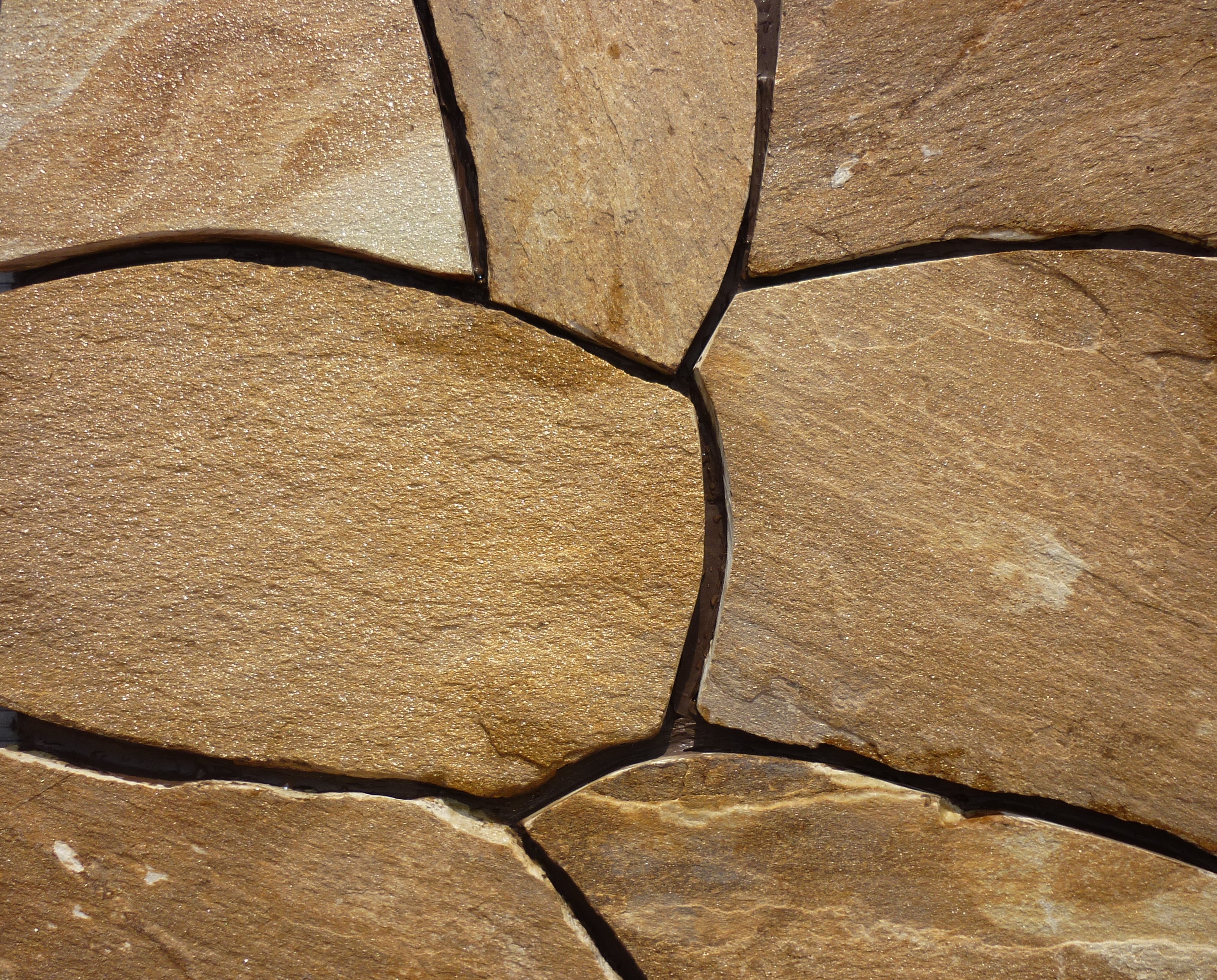 Кварцит Солнечная долина златолит желтый рваный край 15-20мм Camonica купить в Санкт-Петербурге