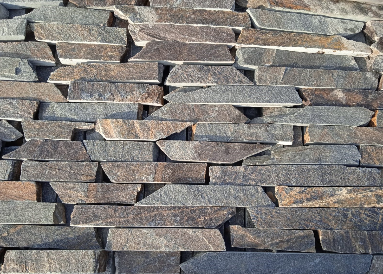 Полоска из кварцита Старая Англия 35мм Camonica мм (ширина полоски) купить в Санкт-Петербурге