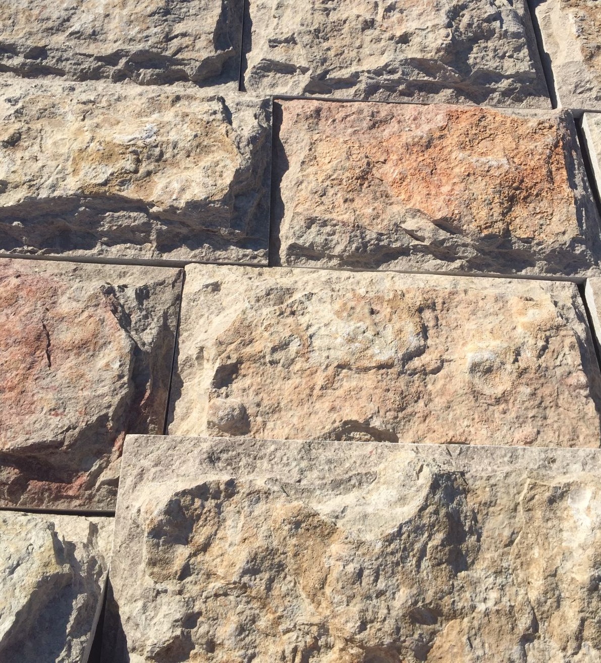 Плитка из известняка серо-сиреневый со сколом 150мм Camonica купить в Санкт-Петербурге