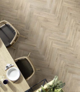 Керамогранит Gracia Ceramica Oak beige PG 01 дерево 125х500х8мм 0,875м2/14шт/уп купить в Санкт-Петербурге