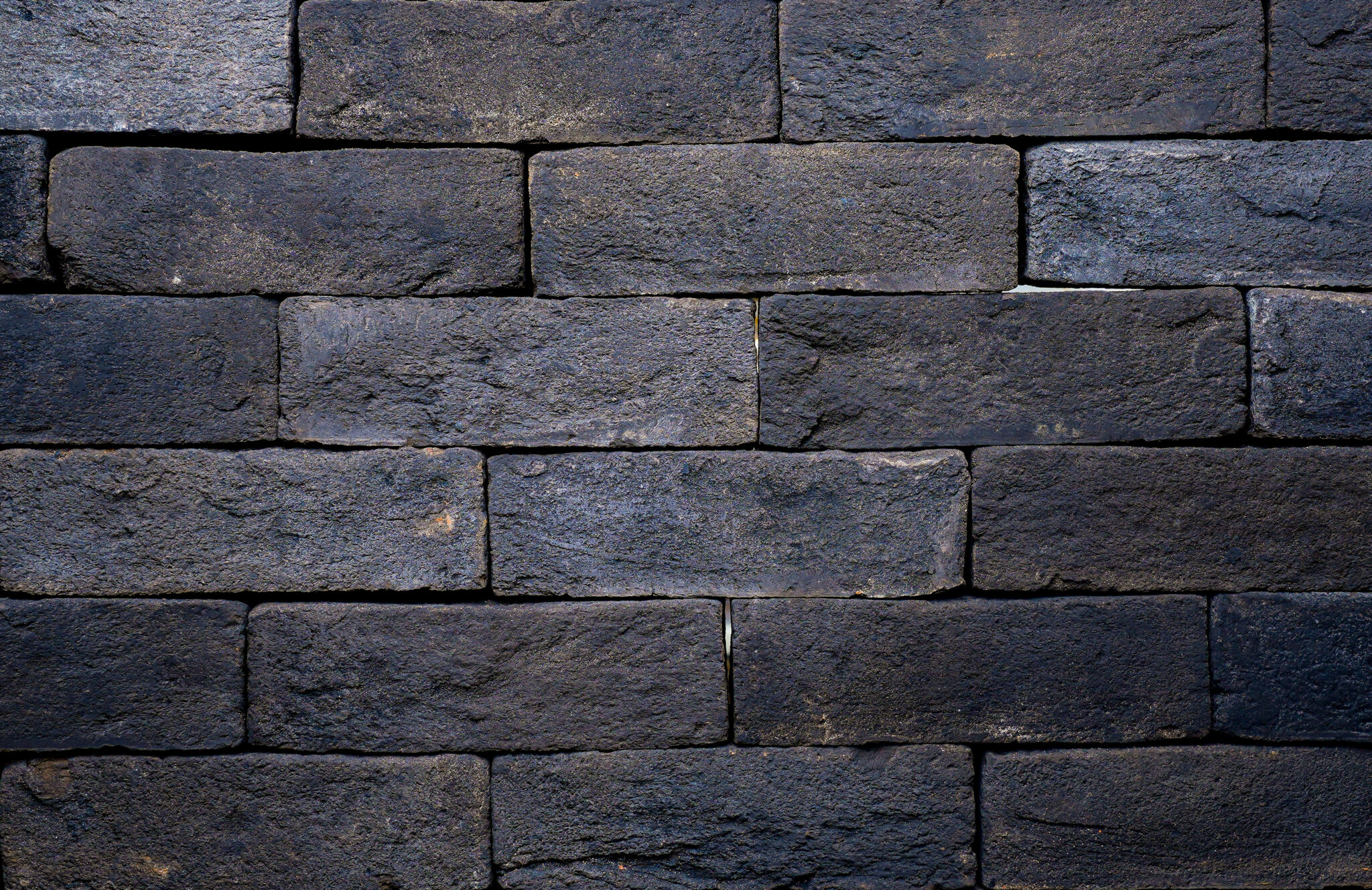 ОСТ КЛИНКЕР Кирпич лицевой ручной формовки ORCUS RRN Черный 210х100х50мм 576шт/пд купить в Санкт-Петербурге