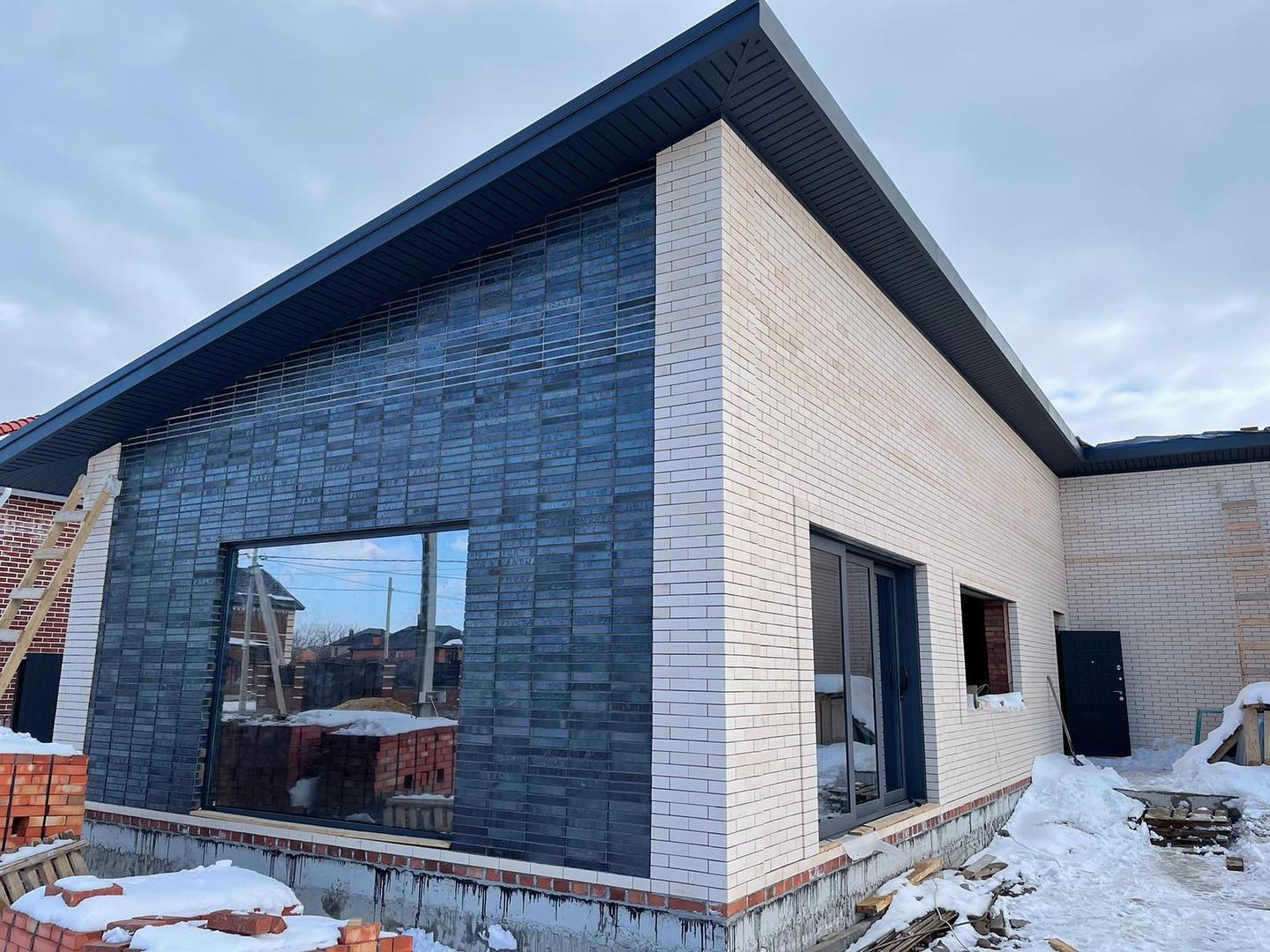 ОСТ КЛИНКЕР Кирпич лицевой ручной формовки SATURN BCM Черный 310х85х50мм 648шт/пд купить в Санкт-Петербурге