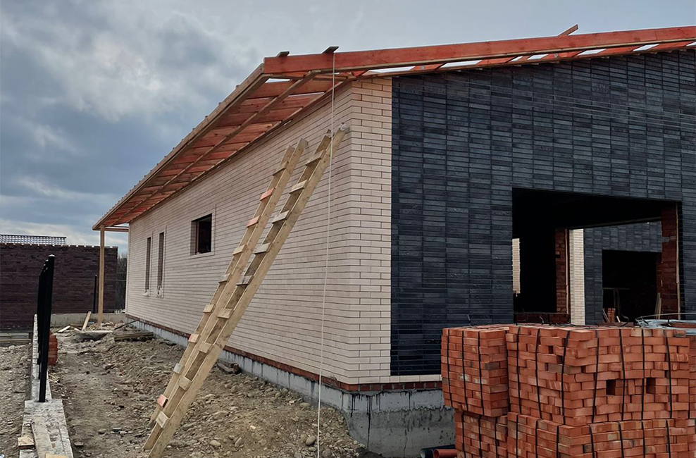 ОСТ КЛИНКЕР Кирпич лицевой ручной формовки SATURN BCM Черный 310х85х50мм 648шт/пд купить в Санкт-Петербурге