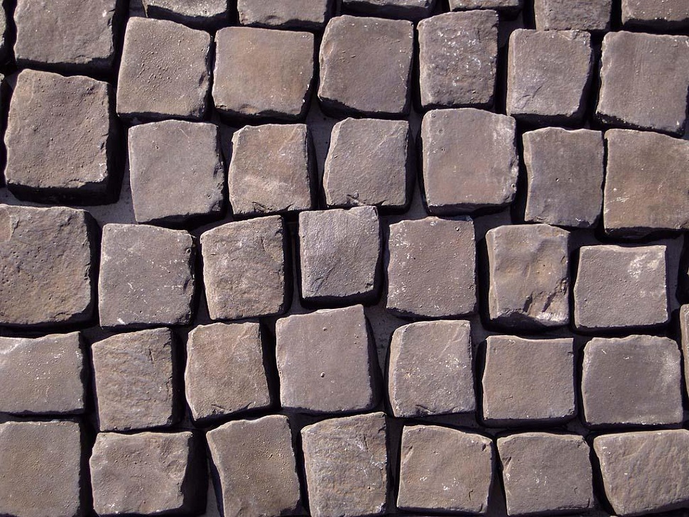 Плитка тротуарная Габбро микс коричневый CraftStone купить в Санкт-Петербурге