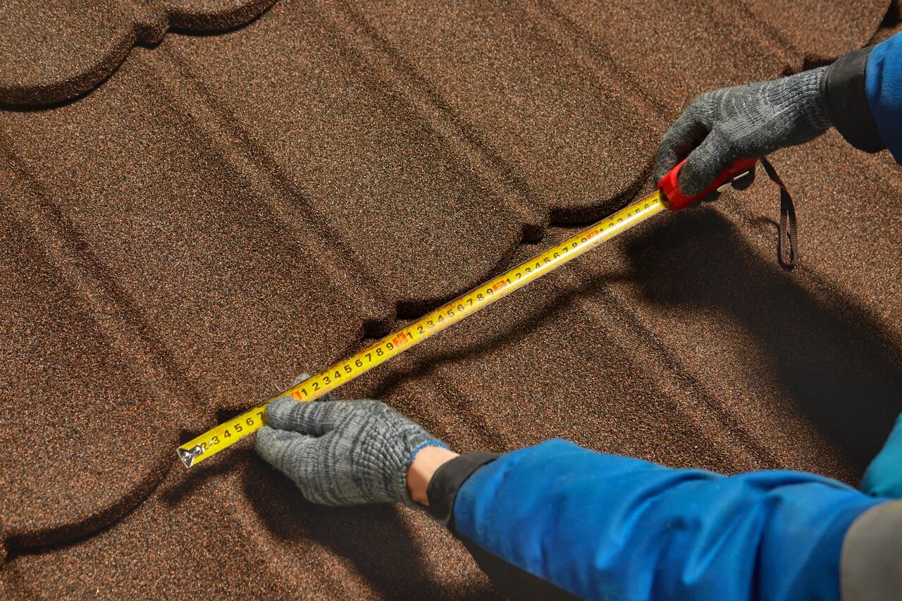 Черепица композитная 0.40мм 1340х420мм CM ROOF BOND BLACK (черный)
