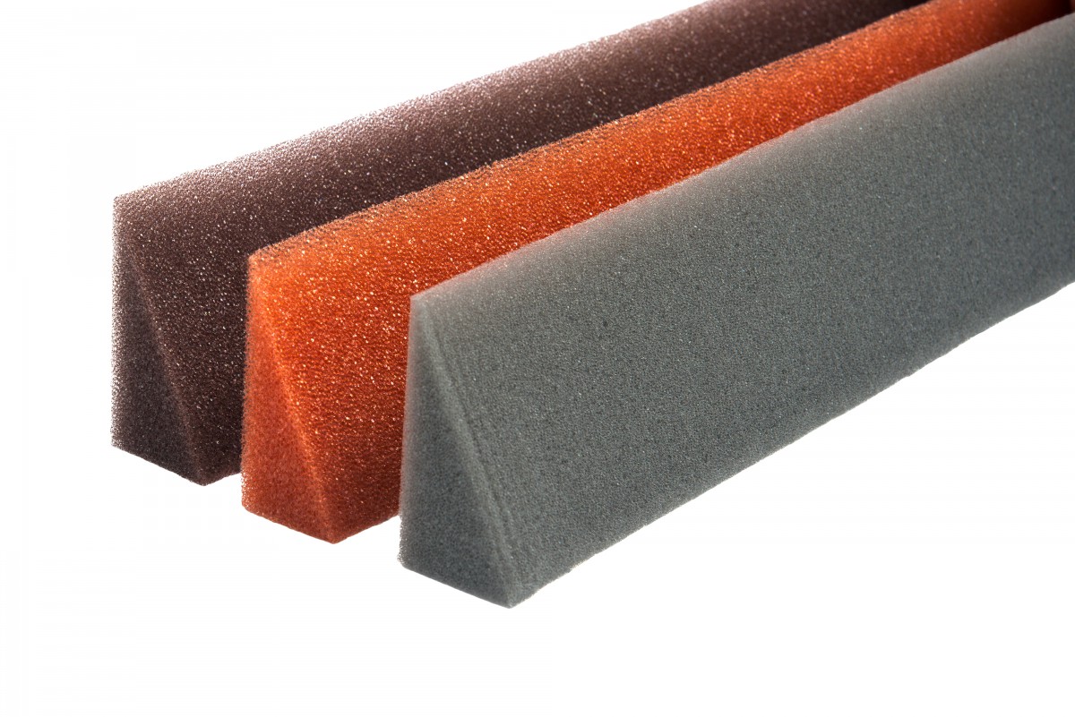 Уплотнитель клиновидный Standart (самоклеящийся) 50х1000мм DR купить в Санкт-Петербурге