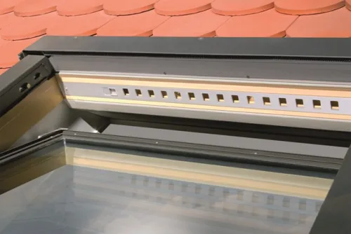 Мансардное окно Fakro (Факро) с комби-открыванием FPP-V Max U3 preSelect 114х118 см купить в Санкт-Петербурге